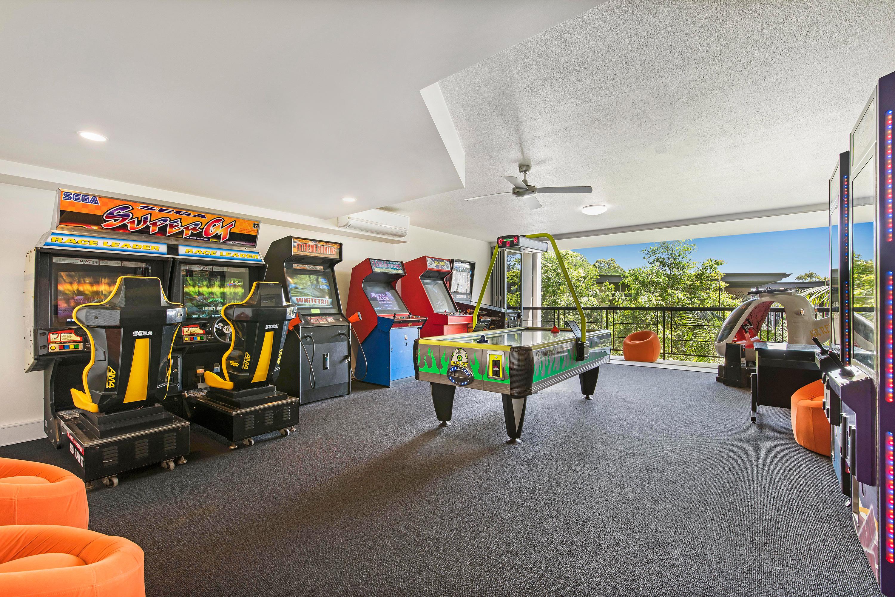 Peppers Noosa Resort And Villas Kültér fotó The games room at the 2012 Australian Institute of Sport
