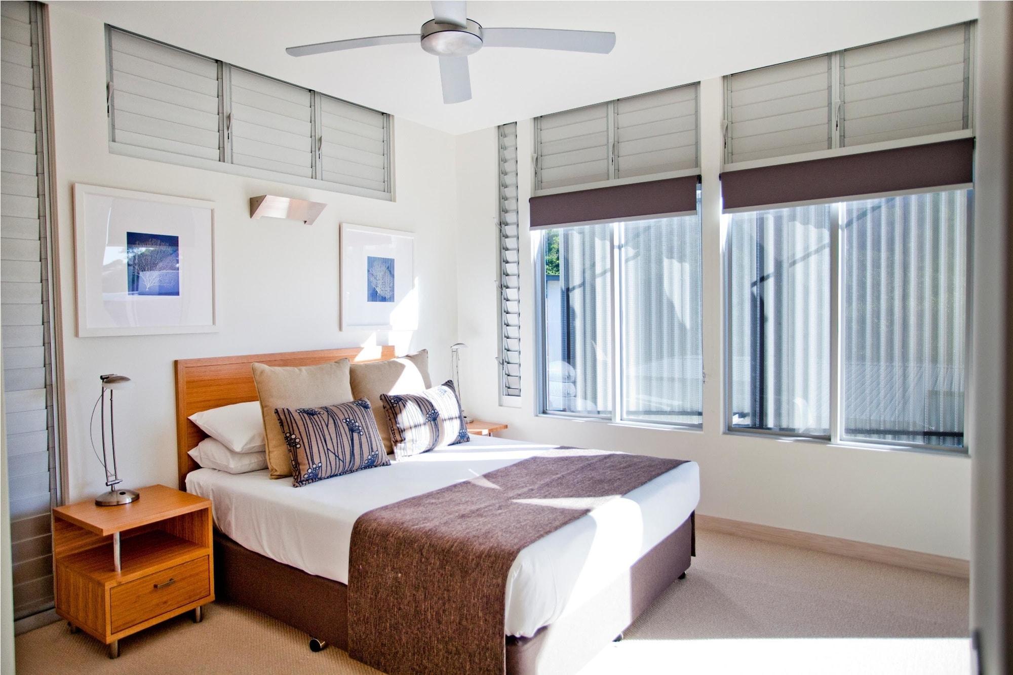 Peppers Noosa Resort And Villas Kültér fotó A bedroom at the resort